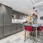 3 Bed Duplex By Puerto Banus, Marbella, 3 Pools, Sea Views *