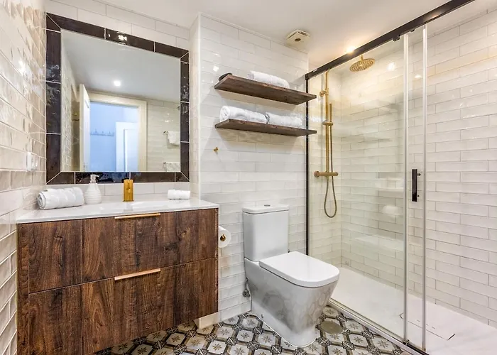 3 Bed Duplex By Puerto Banus, Marbella, 3 Pools, Sea Views * 마르베야