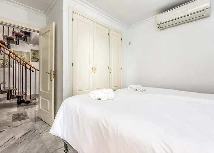 3 Bed Duplex By Puerto Banus, Marbella, 3 Pools, Sea Views *