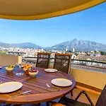 Appartement 3 Bed Duplex By Puerto Banus, Marbella, 3 Pools, Sea Views Marbella